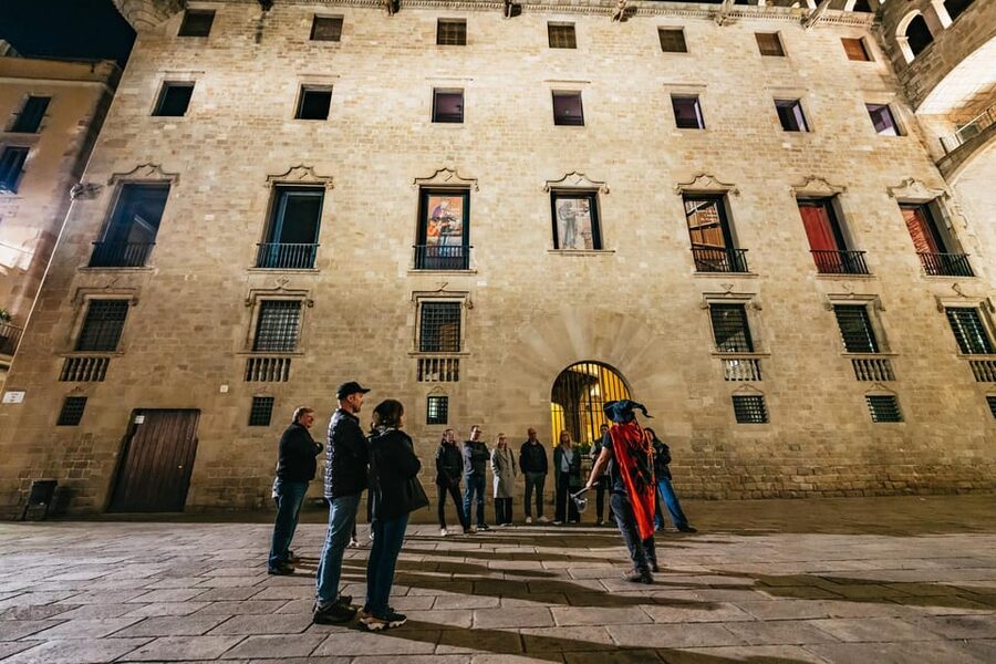 Barcelona: Gothic Quarter Ghosts and Legends Walking Tour - When It’s a Great Fit (And When to Skip)