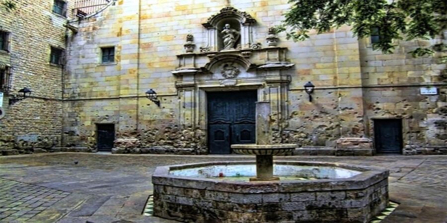 Barcelona: Gothic Quarter & Picasso Museum Private Tour - How This Tour Turns Streets Into Picasso Footprints