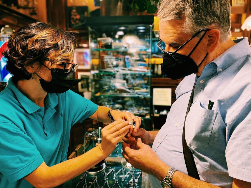 Barcelona: Gothic Quarter & Picasso Museum Private Tour - Languages, Wheelchair Access, and the Practical Comfort Stuff