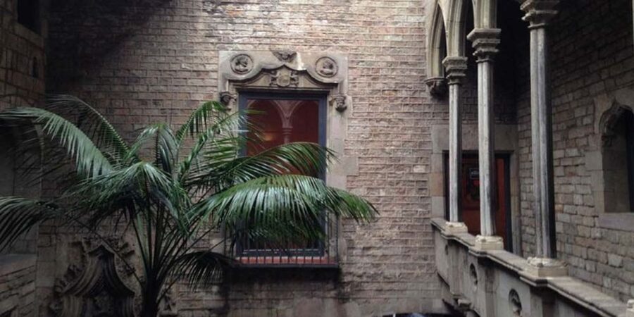 Barcelona: Gothic Quarter & Picasso Museum Private Tour - Picasso Museum, 60 Minutes That Help You See With Context