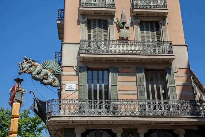 Barcelona Gothic Quarter's Deepest Secrets & Sangria - Who should book this Gothic Quarter secrets and sangria tour