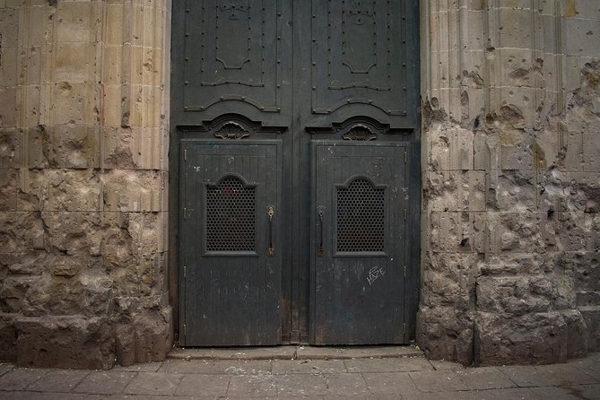 Barcelona Gothic Quarter's Deepest Secrets & Sangria - Practical tips so you get the most out of the 3-hour walk