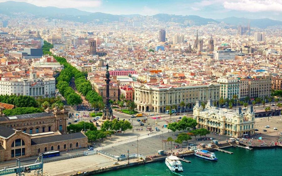 Barcelona: Gothic Quarter's Deepest Secrets Tour and Sangria - Plaza Catalonia to La Rambla and Canaletes Fountain area