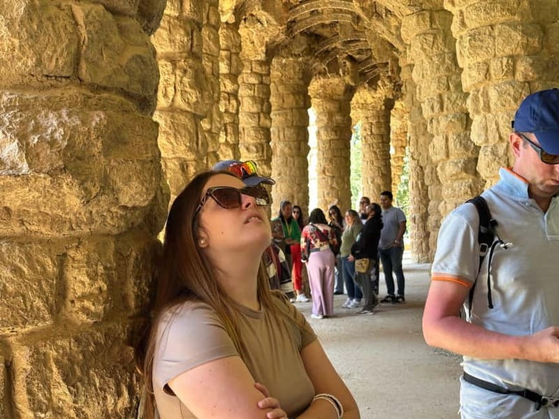 Barcelona: Gothic Quarter, Sagrada Familia & Park Güell Tour - Las Ramblas and Boqueria, Snacks Where You Choose the Flavor