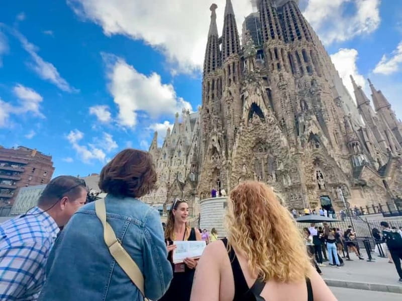 Barcelona: Gothic Quarter, Sagrada Familia & Park Güell Tour - Entering Sagrada Familia: Skip the Line, Then Let It Hit You