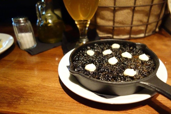 Barcelona Gothic Quarter VIP Tapas & Wine Tour - Why this Gothic Quarter tapas route feels like an insider night