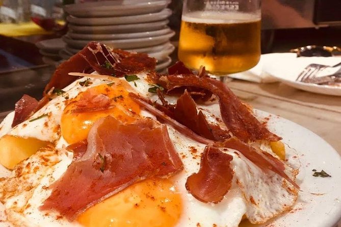 Barcelona Gothic Quarter VIP Tapas & Wine Tour - Historic Jewish Quarter finale: dessert, cava, and a reflective pause