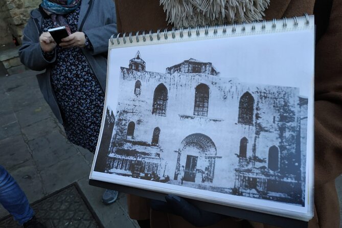 Barcelona Gothic Quarter Walking Tour with Tapas - Barcelona Cathedral area: what you get, what costs extra