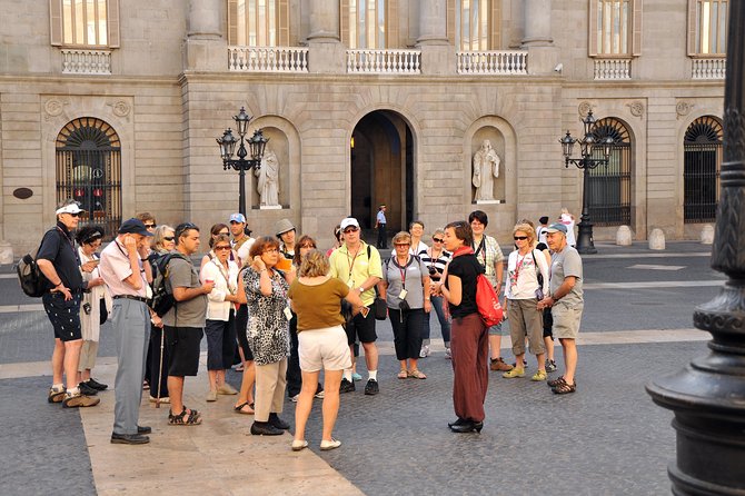 Barcelona: Gothic Quarter Walking Tour - Price and Who This Private Tour Makes Sense For