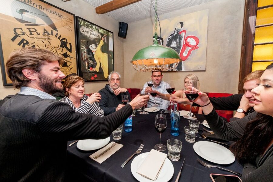 Barcelona Gourmet Food & Wine Tour with Local Expert - Final stop: A menu-less seasonal restaurant and small-batch organic wines