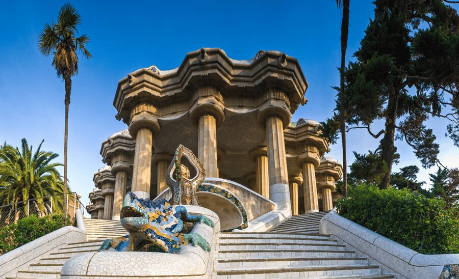 Barcelona: Guell Park Small-Group Tour & Dragon Stairway - Practical tips so your hour goes smoothly