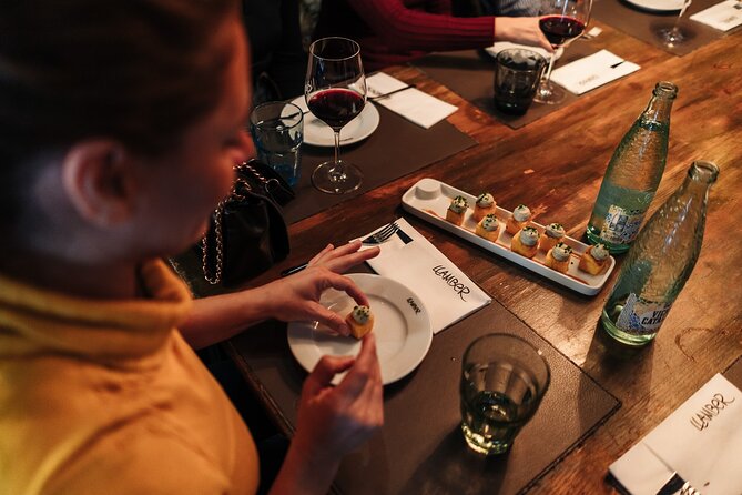 Barcelona: Guided Food Walking Tour with Tapas and Wine - Why This Barcelona Tapas and Wine Walk Works in 2.5 Hours