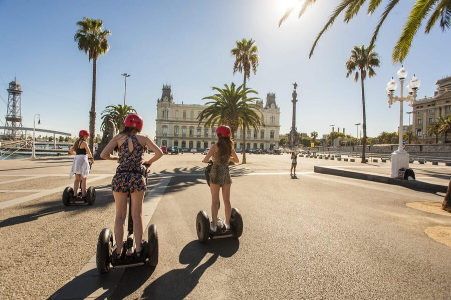 Barcelona: Guided Segway Tour - Ribera and Santa Maria del Mar: Palaces, Sea Towers, and Fishermen’s Quarter Mood