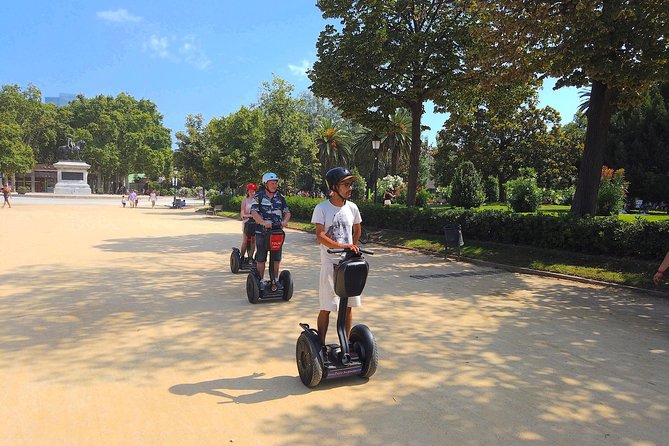 Barcelona Guided Tour on Segway - Estacio de Franca, David and Goliath, and Barcelona’s 1992 Thread