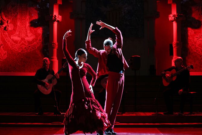 Barcelona Guitar Trio & Dance at the Palau de la Musica - Price and value for a 90-minute cultural night at 66.54