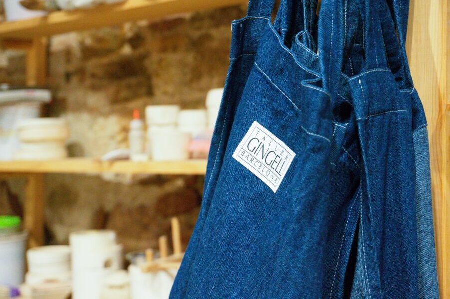 Barcelona: Handmade Ceramic Tiles Workshop - Key things to know before you go