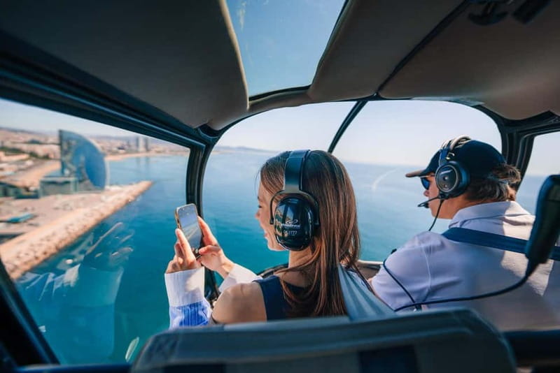 Barcelona: Helicopter Flight, Boat Ride, and Walking Tour - Before you go: what to bring, and the helicopter seat reality