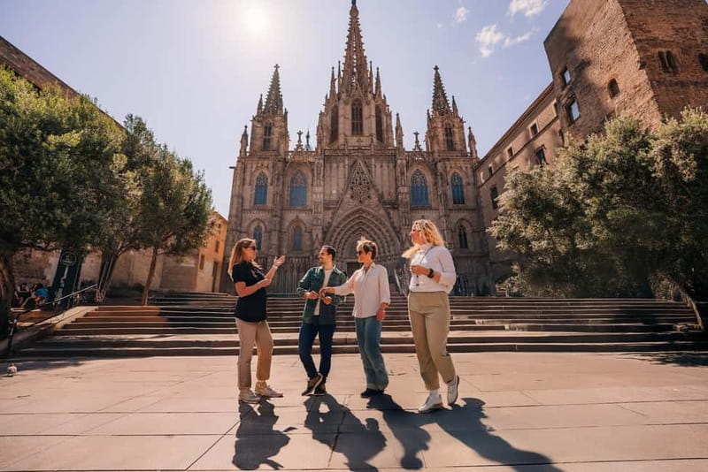 Barcelona: Helicopter Flight, Boat Ride, and Walking Tour - The 6-minute helicopter flight over Port Vell, Barceloneta, and the coast