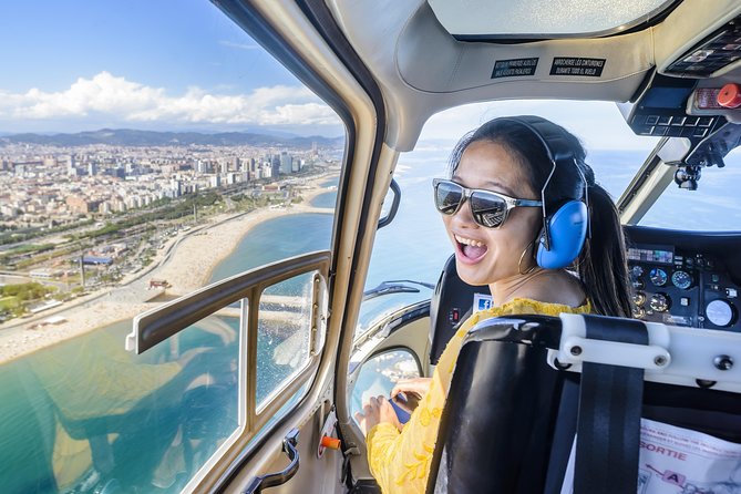 Barcelona Helicopter, Sailboat & Old Town Private Walking Tour - From Modernist Passeig de Gràcia to Gaudí’s Facades