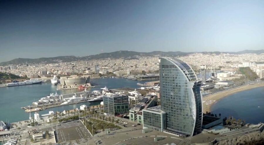 Barcelona: Helicopter Tour - Timing, weather, and when you might actually fly
