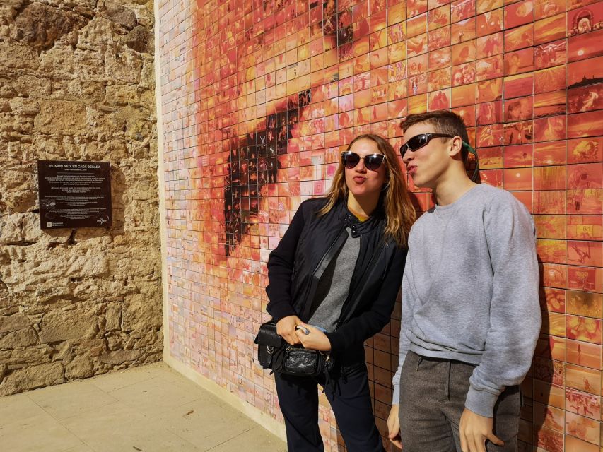 Barcelona: Highlights & Gems Private Tour with Tapa & Drink - Key Highlights You’ll Actually Feel on This Tour