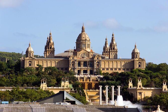 Barcelona Highlights Guided Tour with Monjuic Cable Car - Key highlights to know before you go