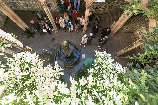 Barcelona Highlights Guided Tour with Monjuic Cable Car - Cathedral option choice: Highlights vs Highlights with Cathedral