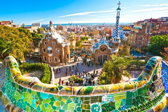 Barcelona Highlights & Montserrat with Port or Hotel Pick Up - Montserrat National Park: Walking the Views and Getting Out of the Noise
