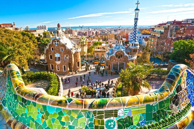 Barcelona Highlights Private Guided Tour with Hotel Pick-up - Should you book this private highlights tour?