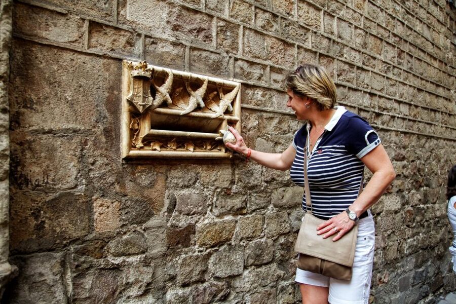 Barcelona Historical 3-Hour Bike Tour - Ride comfort, safety, and timing realities