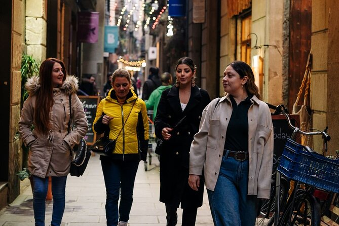 Barcelona Historical Walking Tour: Gothic Quarter and El Born - Start at Plaça del Vuit de Març, then walk into Ciutat Vella