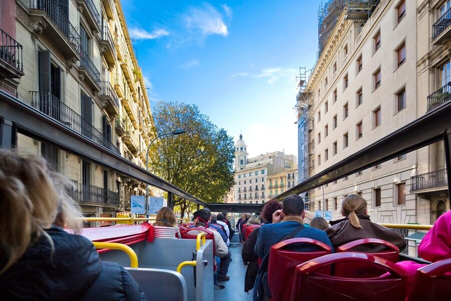Barcelona: Hop-On Hop-Off Bus with Sailing Cruise - How long should you ride, and how to plan 24 vs 48 hours?