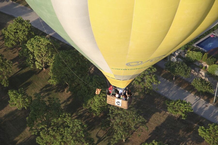 Barcelona: Hot Air Balloon Flight Experience - Price of about $211 and whether it’s good value