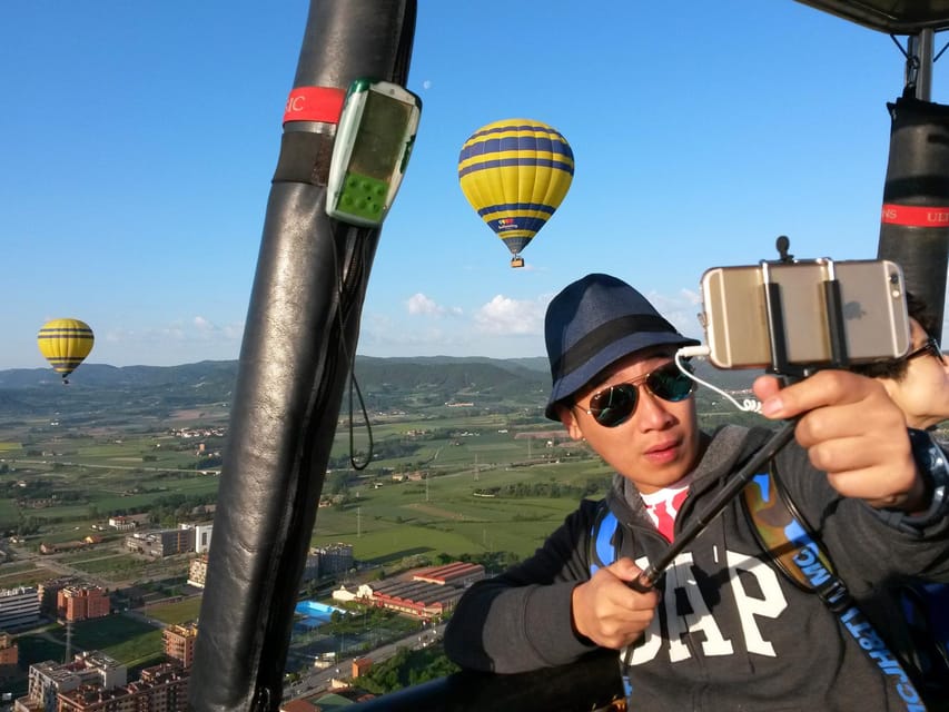 Barcelona: Hot Air Balloon Ride with Optional Transportation - Practical tips to make your flight feel easy