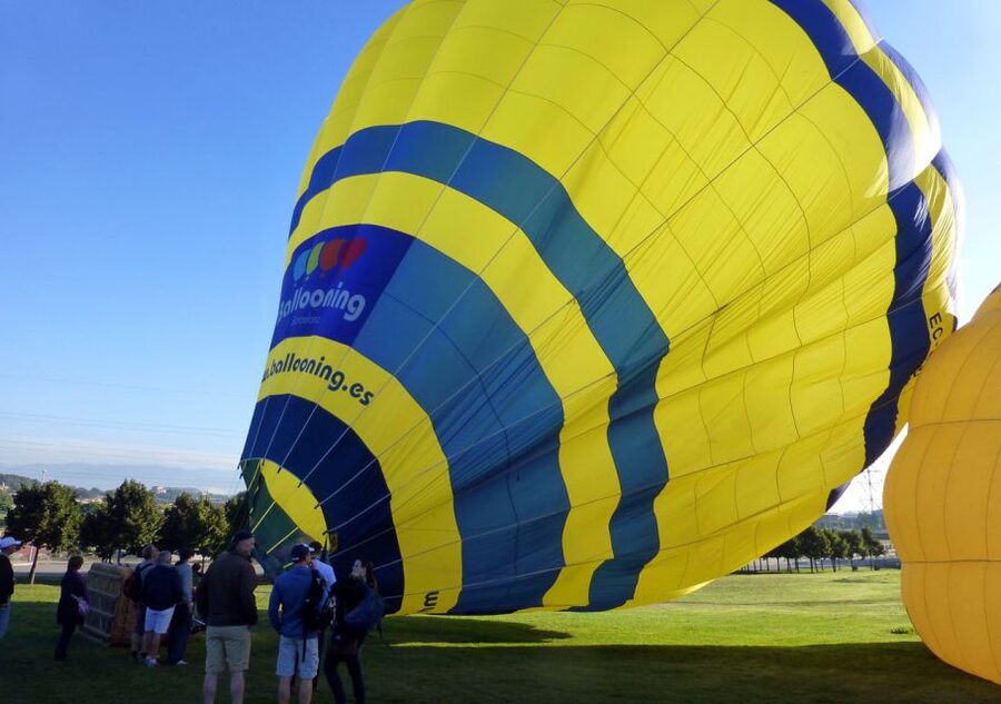 Barcelona: Hot Air Balloon Ride with Optional Transportation - Landing celebration: cava toast, brunch, and your signed certificate