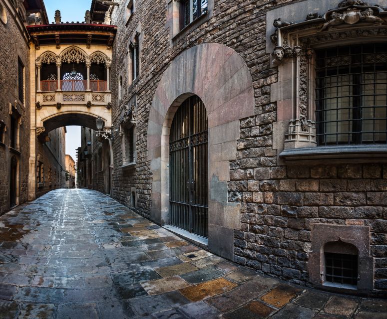 Barcelona in a Day Full-Day Sightseeing Private Tour - Park Güell First, Where Gaudí’s Architecture Feels Like a Whole World