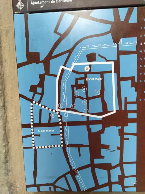 Barcelona: Jewish Tour by a Jewish guide - Gothic Quarter Walk: Roman Layers and Hebrew Inscriptions