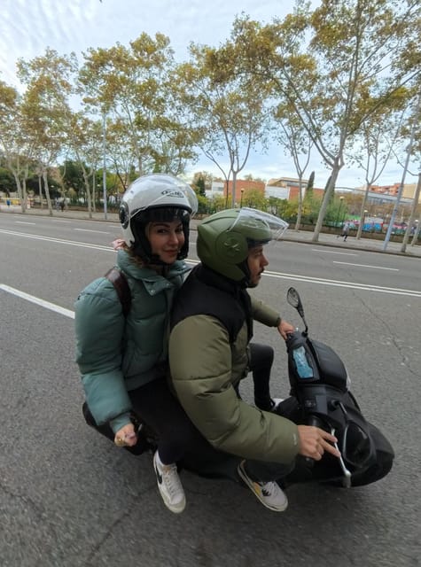 Barcelona Kick Start: 2-Hour Guided Scooter Tour - Entering Barcelona from Passeig de Gracia, Pg. de Gràcia 24