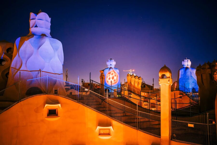 Barcelona: La Pedrera Night Experience - Why La Pedrera at Night Feels Like a Different Building
