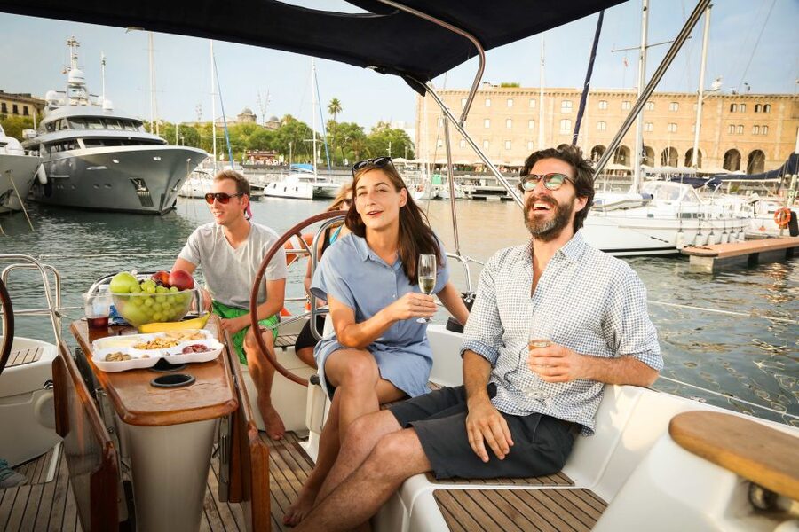 Barcelona: Light Brunch Sailing Experience with Drinks - Key Things to Know Before You Go