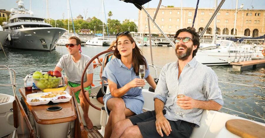 Barcelona: Light Brunch Sailing Experience with Drinks - Practical Tips to Feel Comfortable on the Water