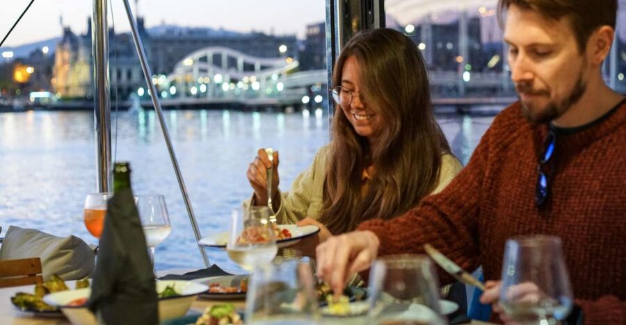 Barcelona: Lunch or Dinner on the Mediterranean Sailing Tour - The 45-minute sail: what you’ll notice once you’re out past the harbor