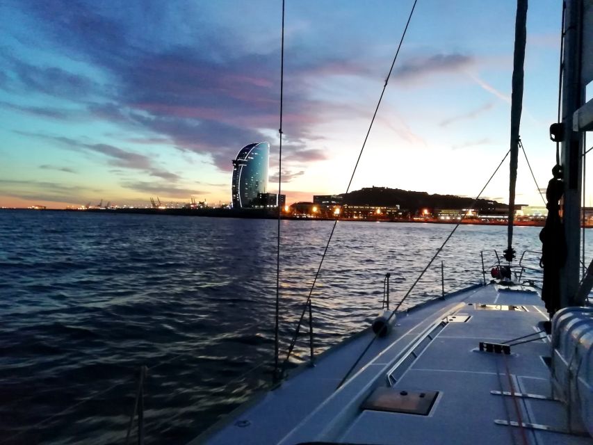 Barcelona: Luxury Private Sunset Yacht Cruise - Why a 2-hour luxury sunset cruise is a smart Barcelona move