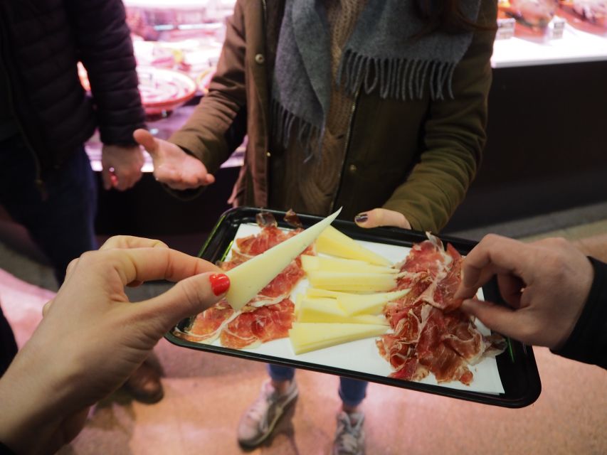 Barcelona Market Food Tour, Local & Artisanal Tastings - Catalan ham at a family-run stall: what makes it special