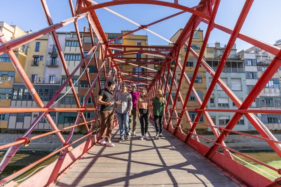 Barcelona: Montserrat, Girona & Costa Brava Guided Day Trip - Girona’s old town walk: Jewish Quarter, Cathedral, Onyar River, and more