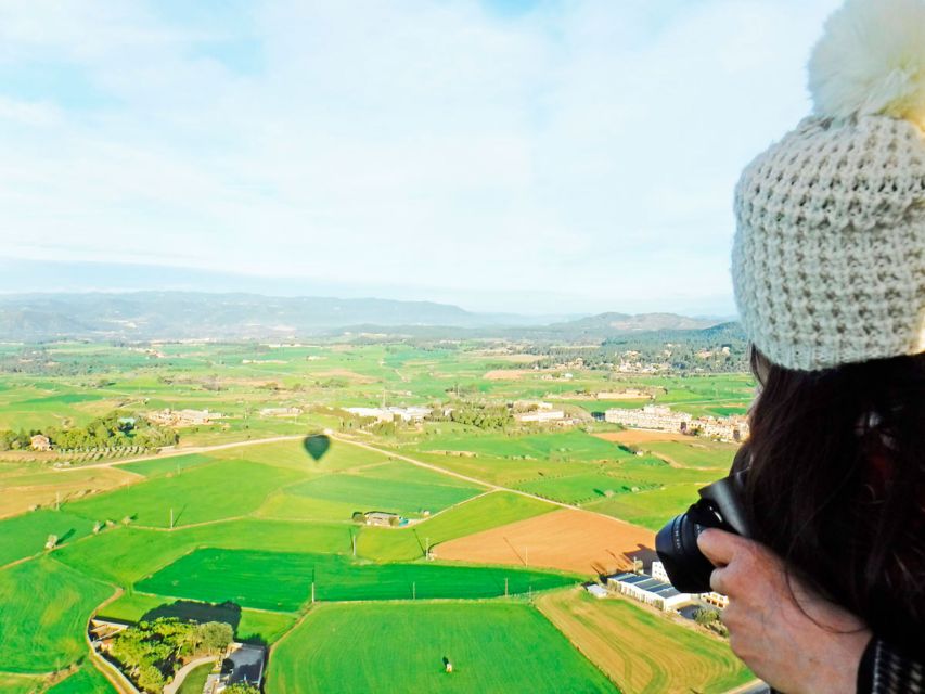 Barcelona: Montserrat Hot-Air Balloon & Monastery Experience - What views you can realistically expect from above