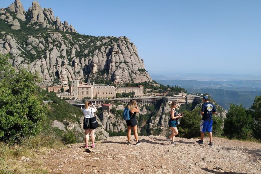 Barcelona: Montserrat Monastery & Hiking Off the Beaten Path - The off the beaten path hike: viewpoints, goats, and the real work