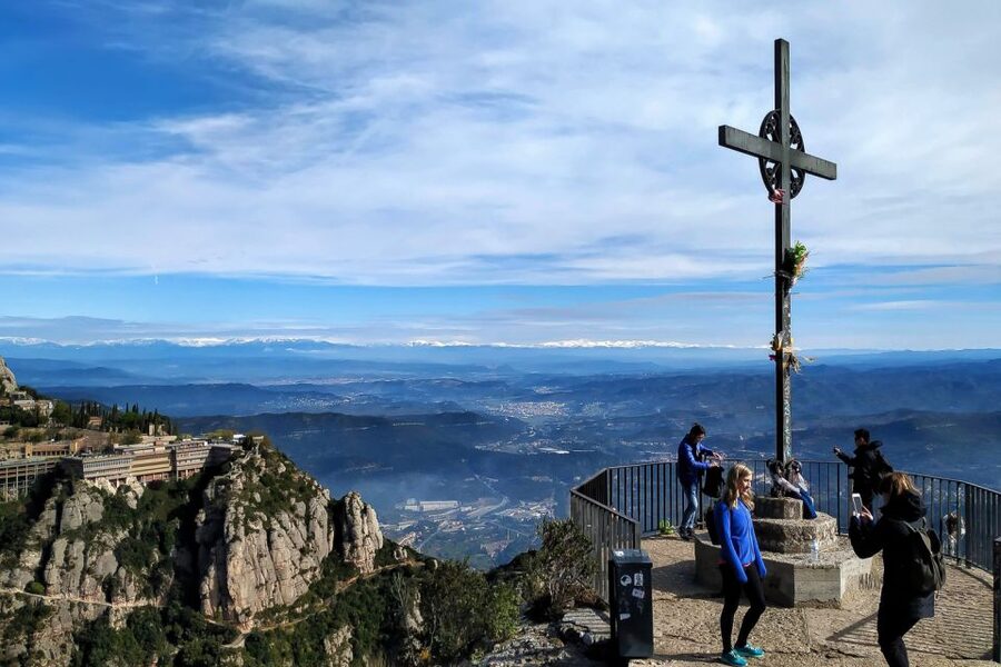 Barcelona: Montserrat Monastery & Hiking Off the Beaten Path - Summit views on a clear day, and why weather changes the whole experience