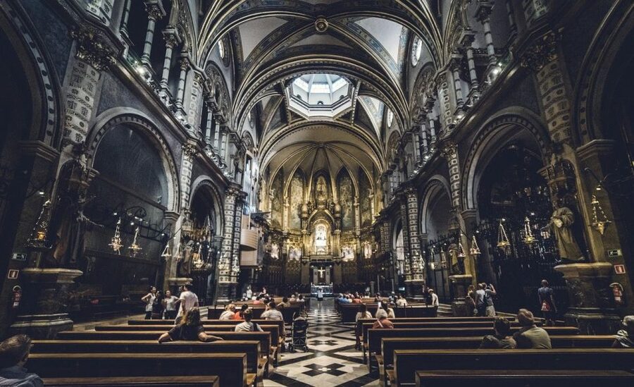 Barcelona: Montserrat Monastery & Hiking Off the Beaten Path - What to bring, since the hike needs fuel