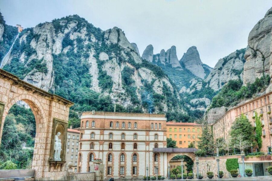 Barcelona: Montserrat Tour with Transport & Basilica Option - Basilica option: what’s included and what still needs tickets